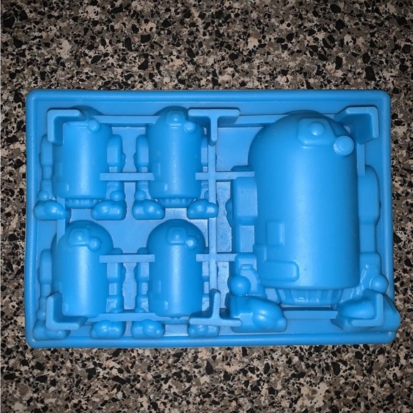 Set of 6 Star Wars silicone ice pop molds Williams Sonoma - Picture 8 of 12